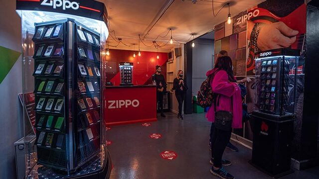 House of Zippo 03 House of Zippo 03